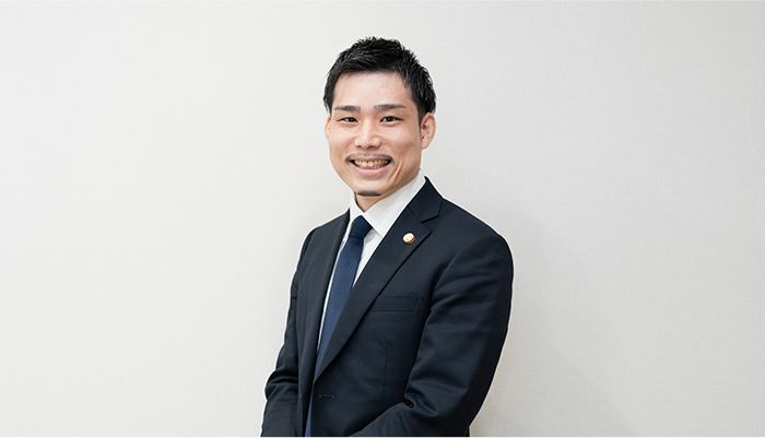 弁護士 武内 俊輔